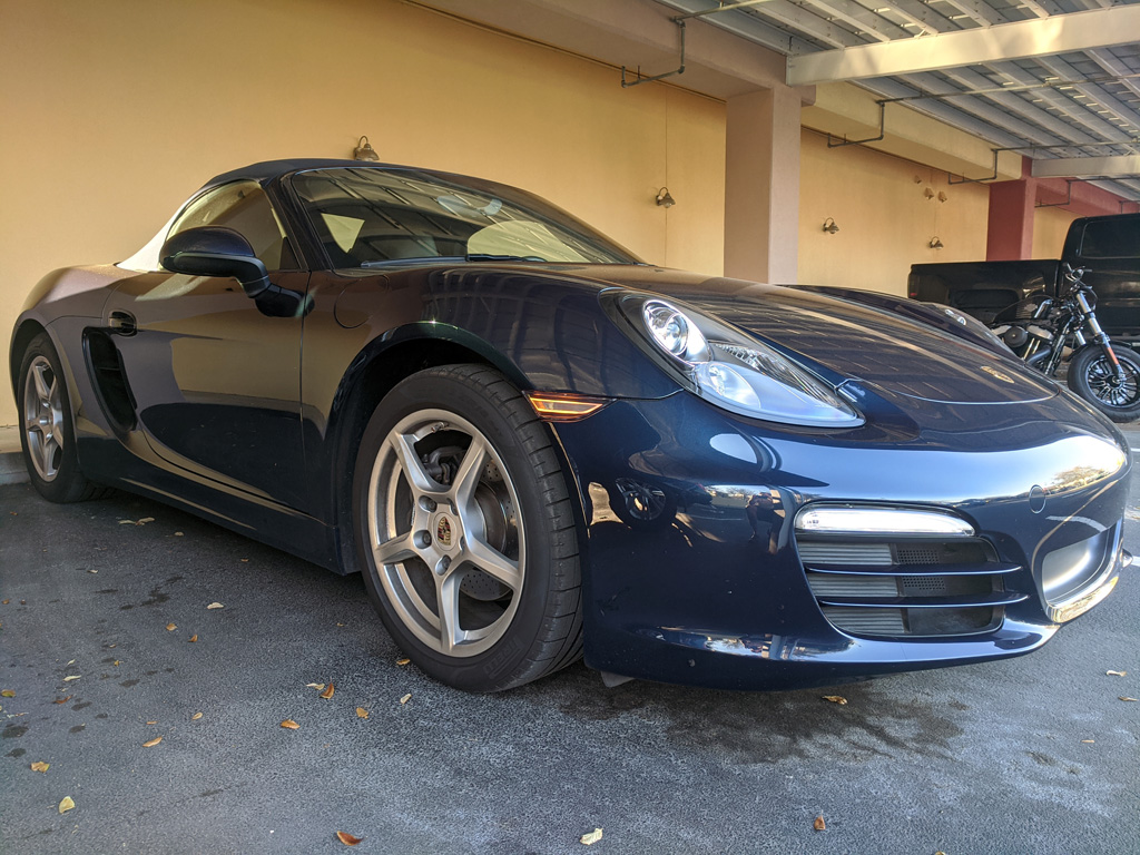 Porsche Boxster with Clear Side Marker